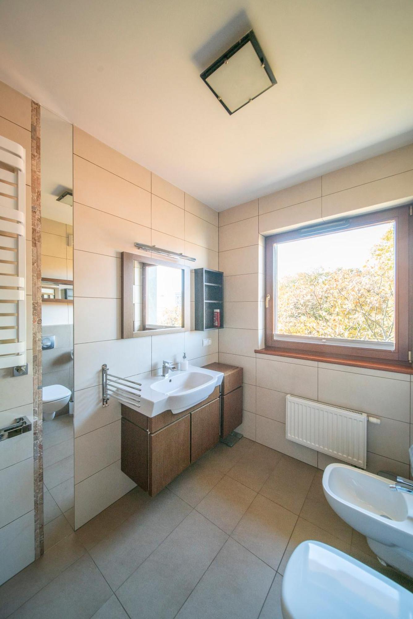 Apartament Werona Selfcheckin Ac Wroclaw Ngoại thất bức ảnh